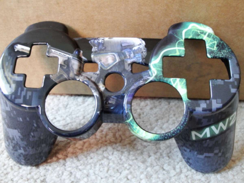 Illustration for article titled Mad Catz Modern Warfare 2 Range Unboxed